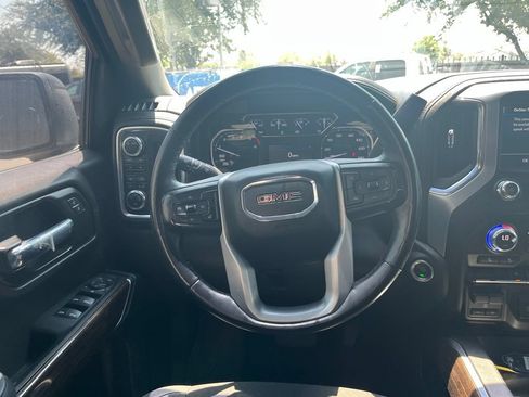 Used 2021 GMC Sierra 1500 Elevation w/ X31 Off-Road Package AWD/4WD image 7