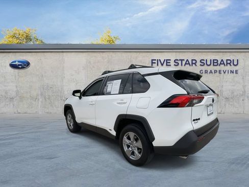 Used 2025 Toyota RAV4 LE AWD/4WD image 6