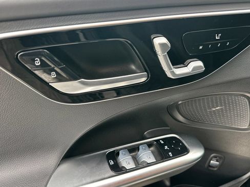 Used 2022 Mercedes-Benz C 300 Sedan image 14