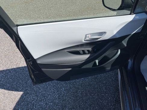 Used 2026 Toyota Corolla SE image 12