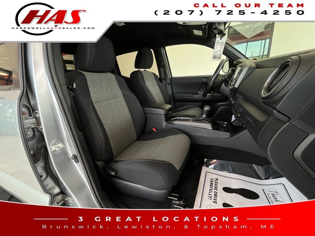 Used 2022 Toyota Tacoma TRD Sport w/ Technology Package AWD/4WD image 11