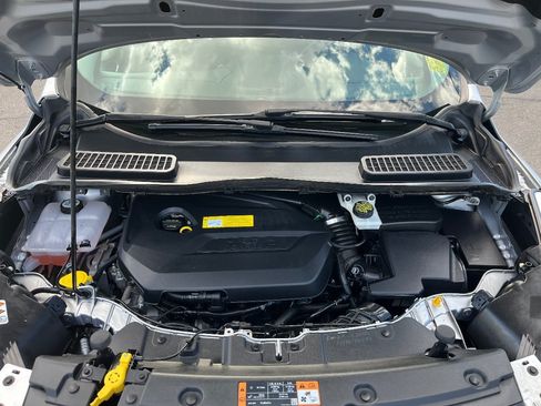 Used 2015 Ford Escape Titanium w/ Equipment Group 301A FWD image 40