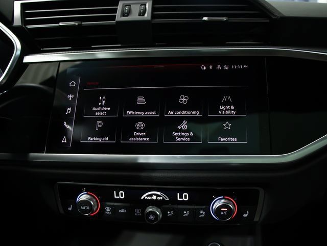 Used 2022 Audi Q3 2.0T Premium Plus w/ Premium Plus Package AWD/4WD image 18