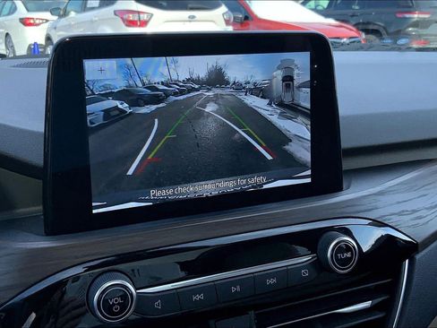 Used 2020 Ford Escape Titanium image 26