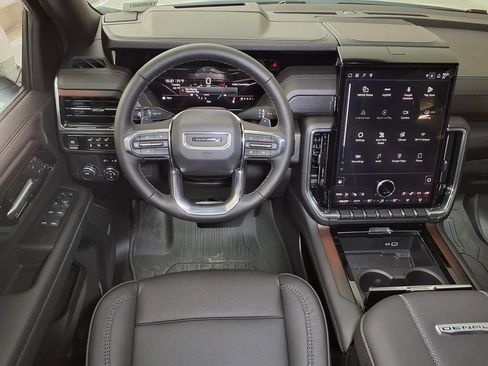 New 2026 GMC Yukon Denali w/ LPO, Floor Liner Package RWD image 14