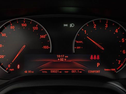 Used 2019 BMW 330i Sedan w/ Driving Assistance Package image 45