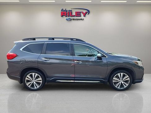 Used 2019 Subaru Ascent Touring w/ Popular Package #3 AWD/4WD image 6