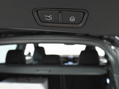 New 2025 Maserati Grecale Folgore image 20