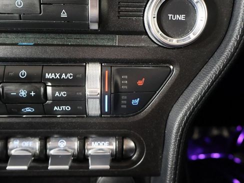 Used 2018 Ford Mustang GT Premium w/ Equipment Group 401A RWD image 44