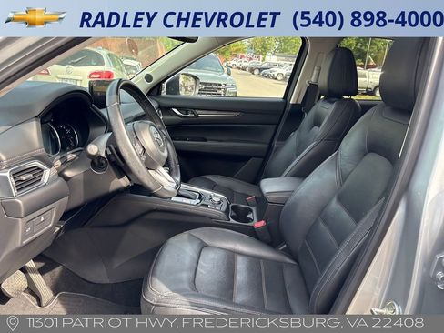 Used 2023 MAZDA CX-5 AWD 2.5 S w/ Premium Plus Pkg image 3