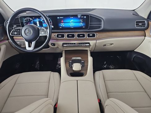 Used 2021 Mercedes-Benz GLE 350 w/ Premium Package image 11
