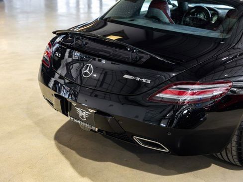 Used 2012 Mercedes-Benz SLS AMG Coupe image 24