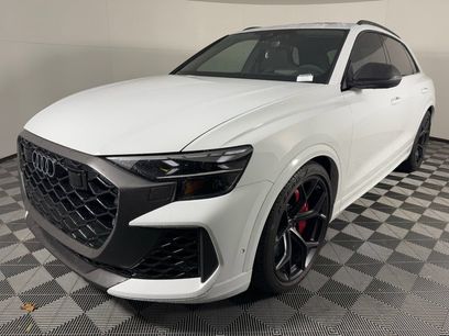 Used 2025 Audi RS Q8 performance