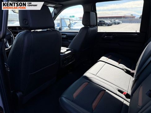Used 2024 GMC Sierra 2500 AT4 w/ AT4 Premium Plus Package image 41