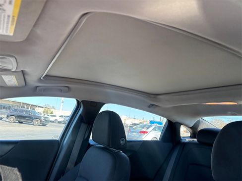 Certified 2023 Chevrolet Malibu LT image 12