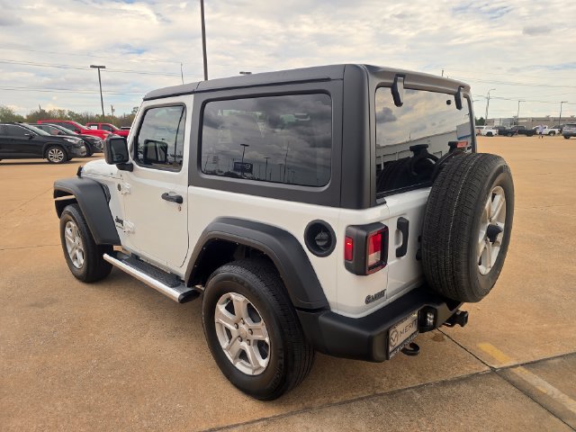 Used 2023 Jeep Wrangler Sport AWD/4WD image 7