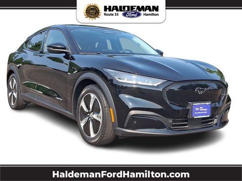 Certified 2021 Ford Mustang Mach-E Select w/ Comfort/Appearance Package RWD image 1