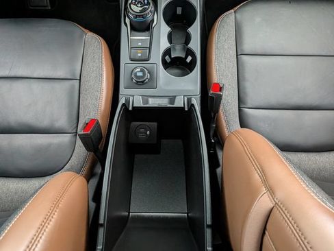 Certified 2022 Ford Bronco Sport Outer Banks w/ Tech Package AWD/4WD image 32