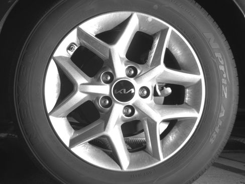 Used 2025 Kia Soul LX w/ LX Technology Package image 14