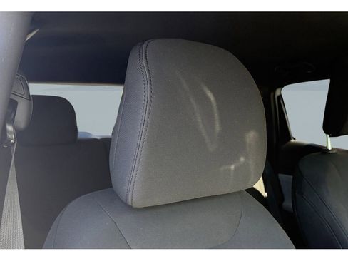 Used 2025 Jeep Compass Sport image 20