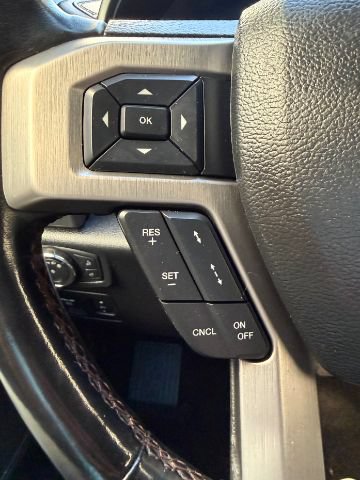 Used 2018 Ford F150 Platinum w/ Equipment Group 701A Luxury AWD/4WD image 18