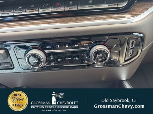 New 2026 Chevrolet Silverado 1500 LT w/ Leather Package AWD/4WD image 12