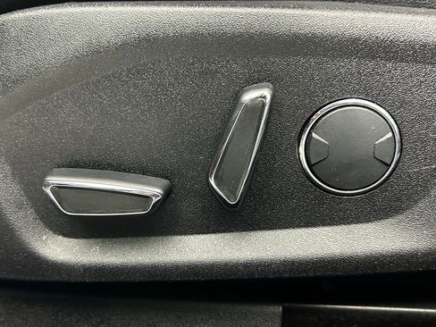 Used 2017 Ford Fusion Titanium image 30