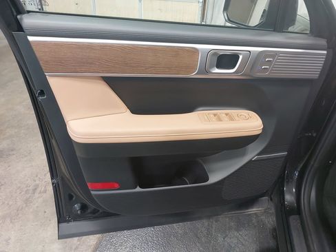 Certified 2026 Hyundai Santa Fe Limited AWD/4WD image 30