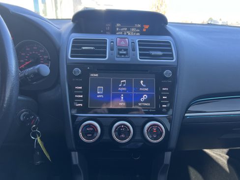 Used 2018 Subaru Forester 2.5i Premium image 8