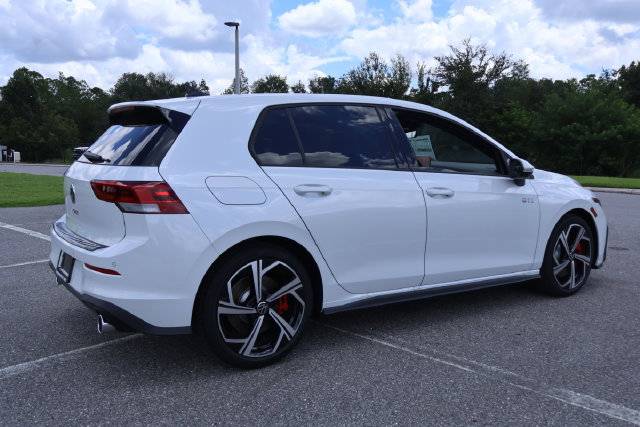 New 2026 Volkswagen GTI SE FWD image 7