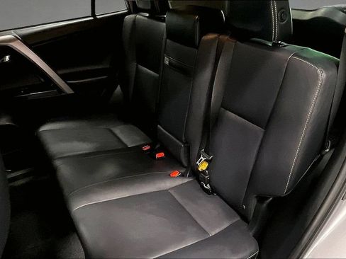 Used 2018 Toyota RAV4 Limited AWD/4WD image 21