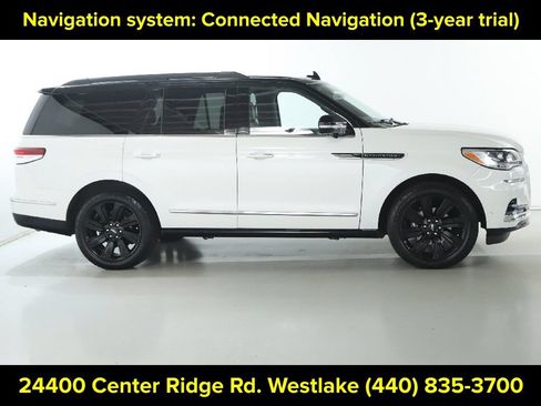 Certified 2023 Lincoln Navigator Black Label AWD/4WD image 11