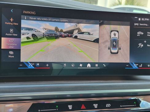 Certified 2023 BMW 760i xDrive w/ Parking Assistance Package image 17