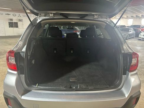 Used 2018 Subaru Outback 2.5i Premium AWD/4WD image 12