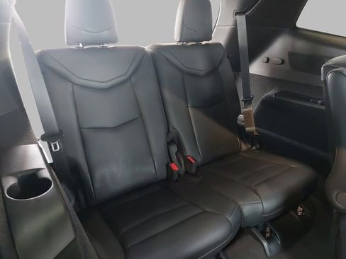 Used 2025 Cadillac XT6 Premium Luxury w/ Technology Package image 12