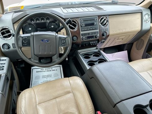 Used 2011 Ford F350 Lariat w/ Lariat Interior Pkg AWD/4WD image 19