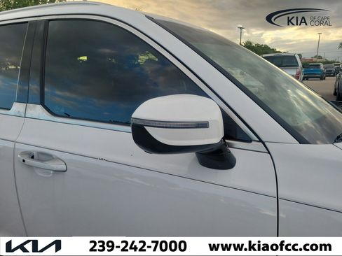 Used 2022 Kia Telluride SX FWD image 8