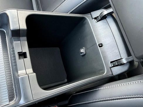 New 2026 Jeep Grand Cherokee Limited w/ Limited Altitude Package image 25