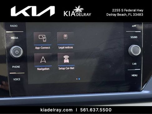 Used 2023 Volkswagen Taos SE w/ Panoramic Sunroof Package FWD image 21