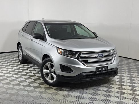 Used 2015 Ford Edge SE AWD/4WD image 2