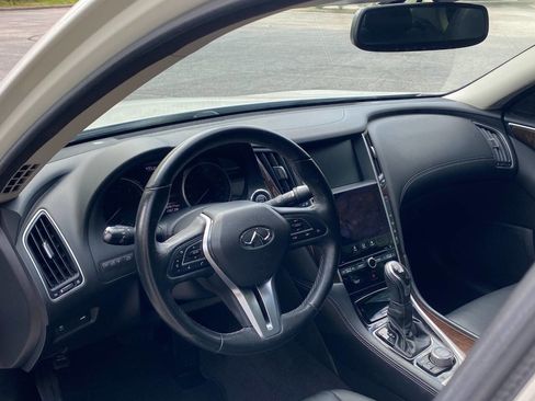 Used 2018 INFINITI Q50 Luxe image 14
