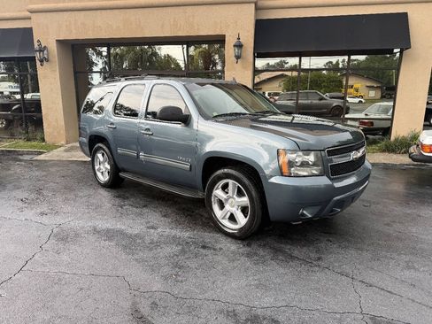 Used 2010 Chevrolet Tahoe LT RWD image 1