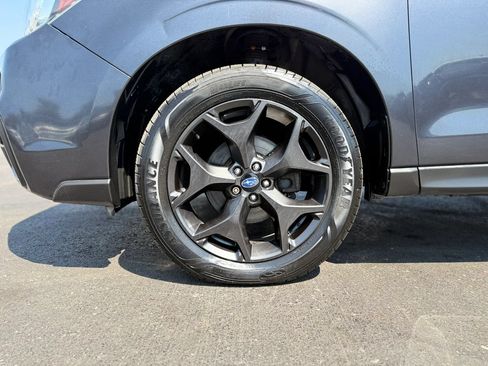 Used 2018 Subaru Forester 2.5i Premium AWD/4WD image 42