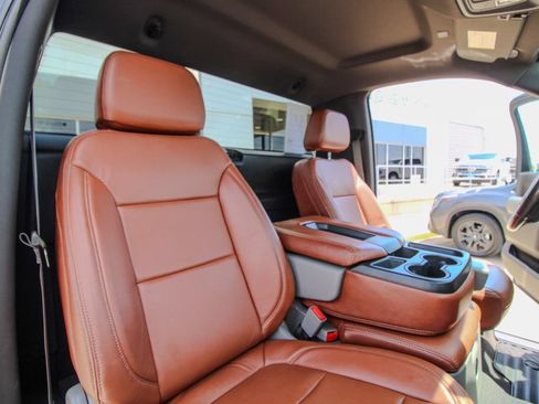 Used 2020 Chevrolet Silverado 3500 LT w/ Convenience Package AWD/4WD image 13