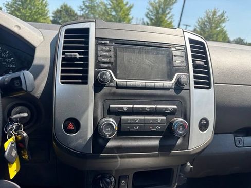 Used 2015 Nissan Xterra S w/ Value Package AWD/4WD image 10