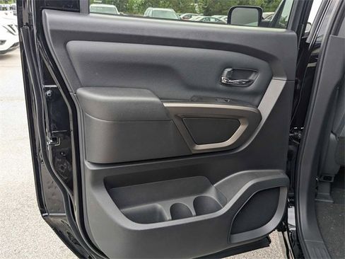 New 2024 Nissan Titan SV w/ SV Bronze Edition Package image 18