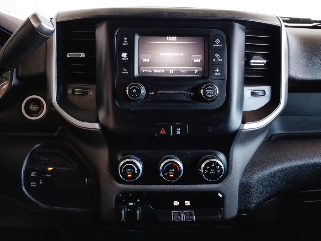 Used 2020 RAM 2500 Big Horn AWD/4WD image 33