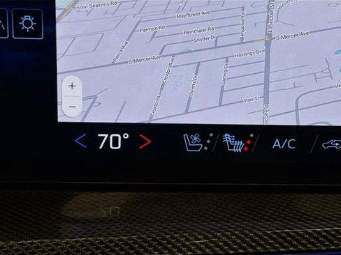 New 2026 Chevrolet Traverse High Country w/ LPO, Floor Liner Package image 22