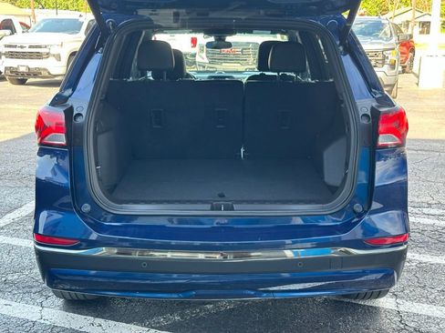 Used 2023 Chevrolet Equinox RS FWD image 8