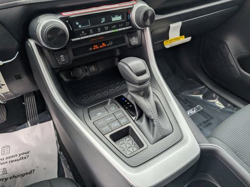 New 2025 Toyota RAV4 LE image 10